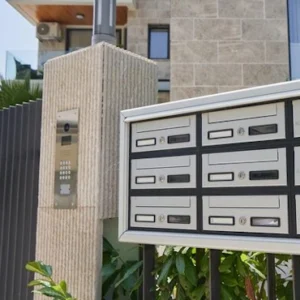 Feeder Parts & Mailbox Nameplates